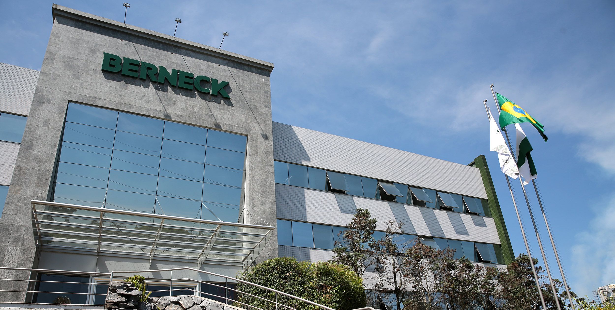 Fachada da Berneck